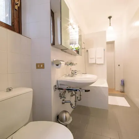 San Siro Sleeps 4 *
